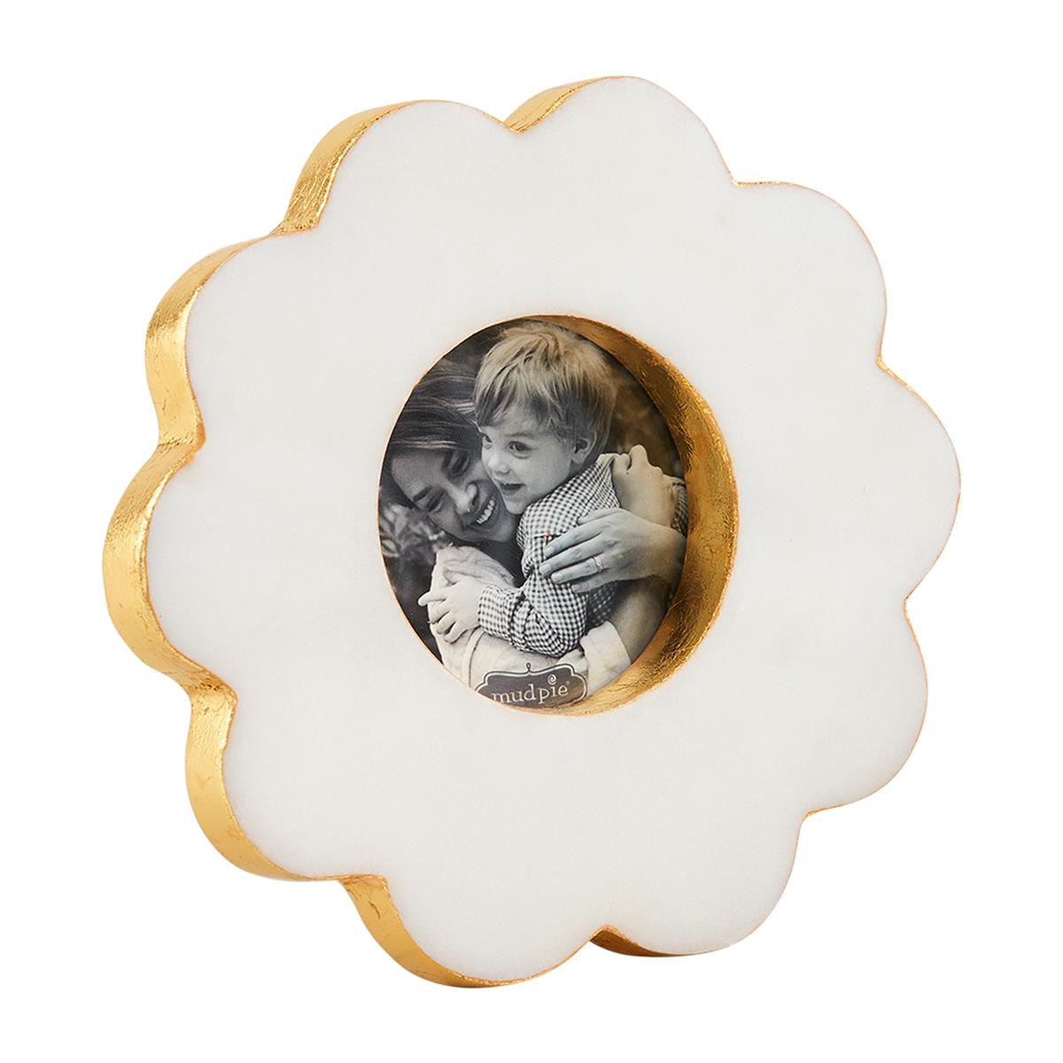 Scalloped Marble Frame