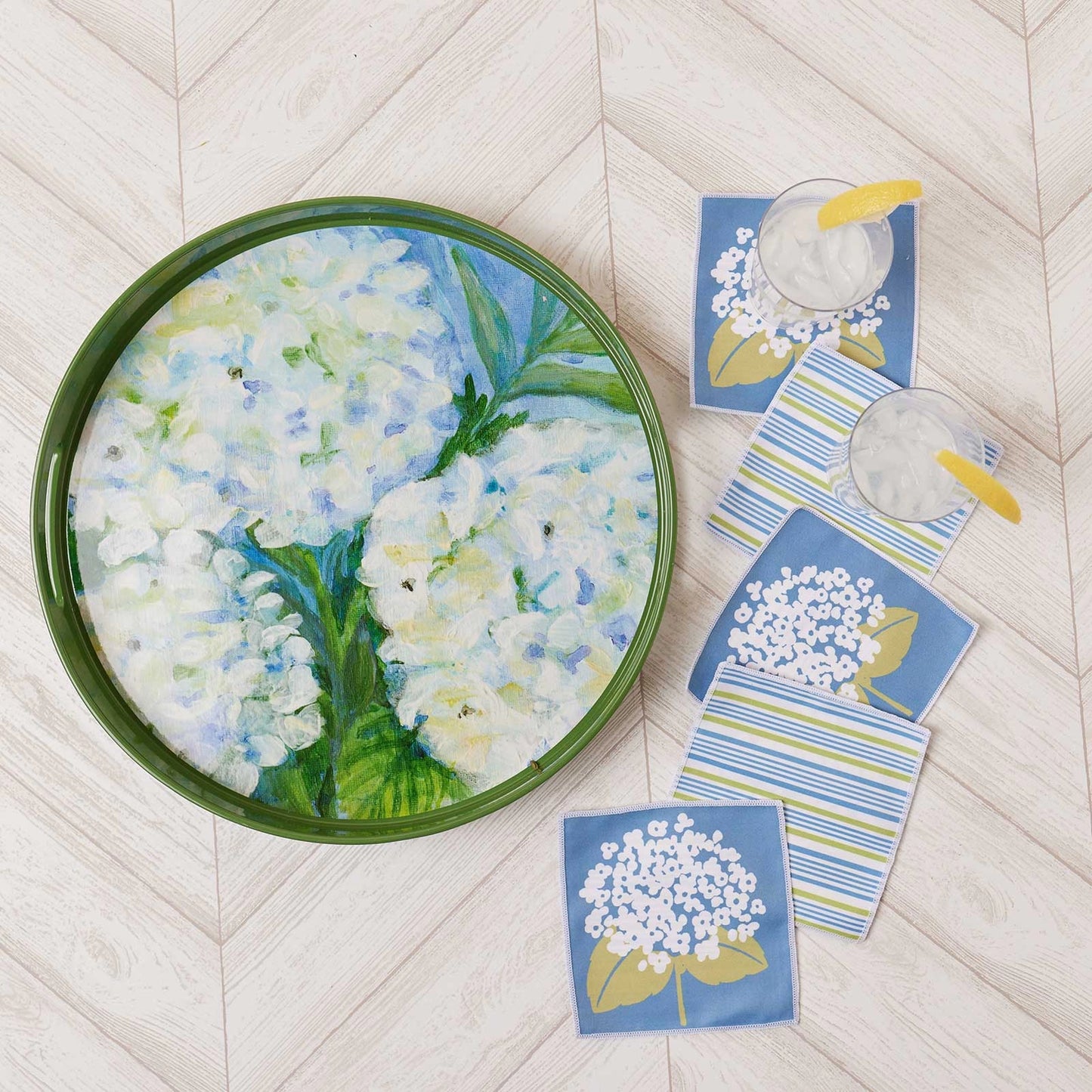 White Hydrangeas Round Laquer Serving Tray