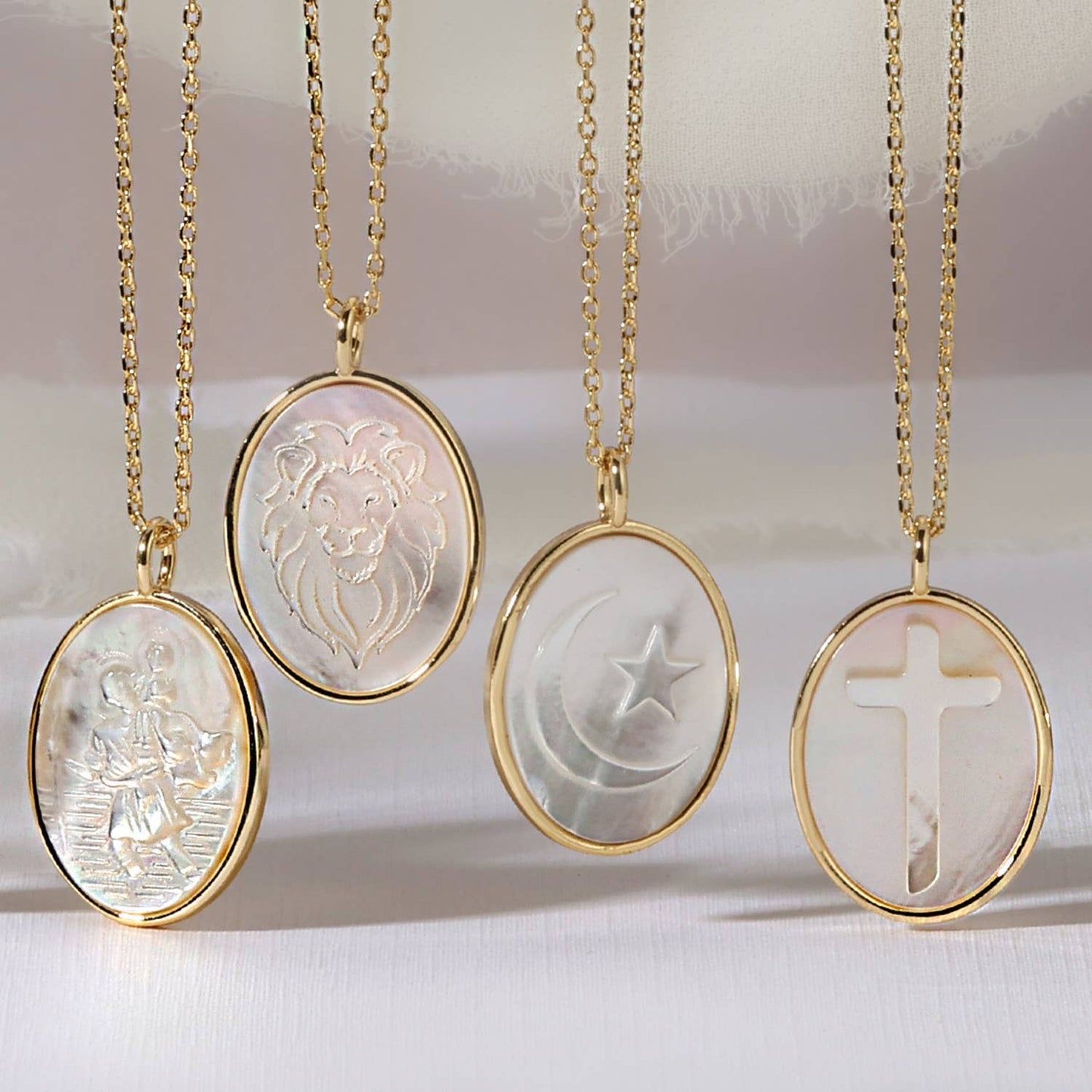 Lion Etched Shell Oval Pendant Necklace