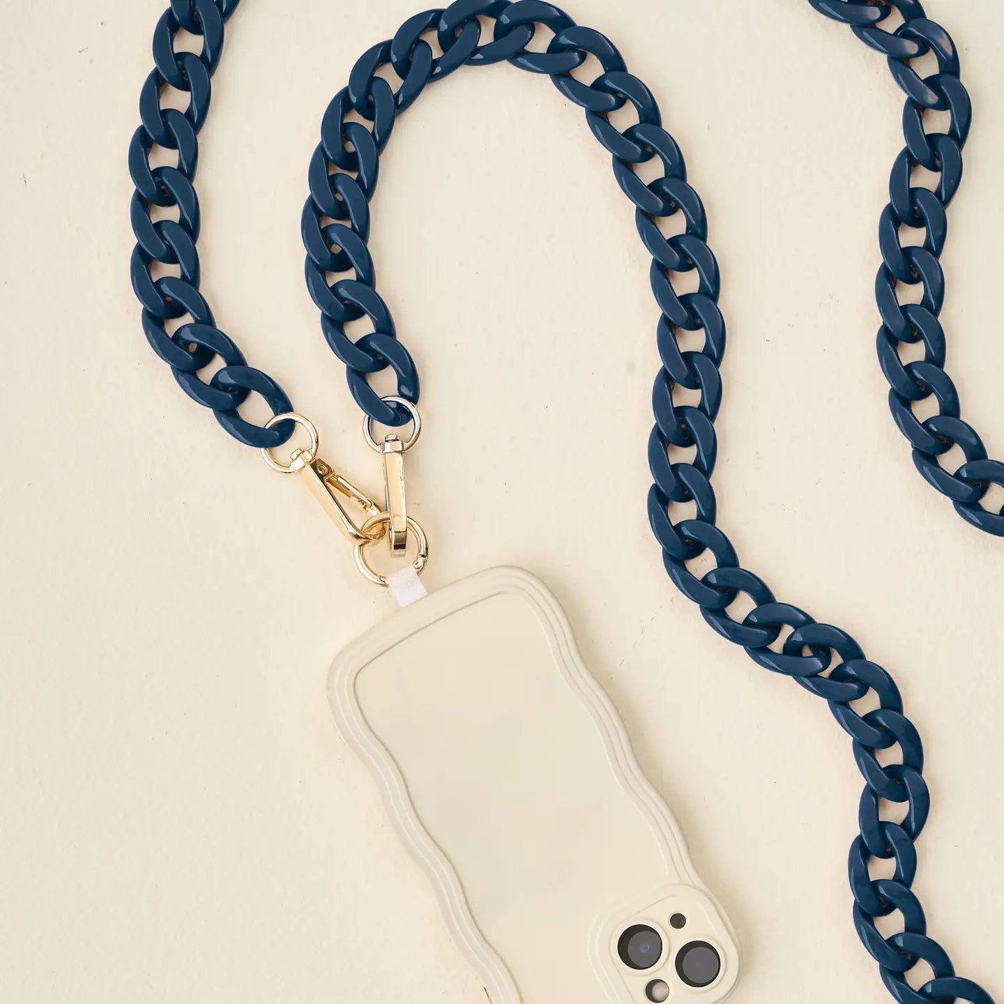 Hold the Phone Chain Crossbody