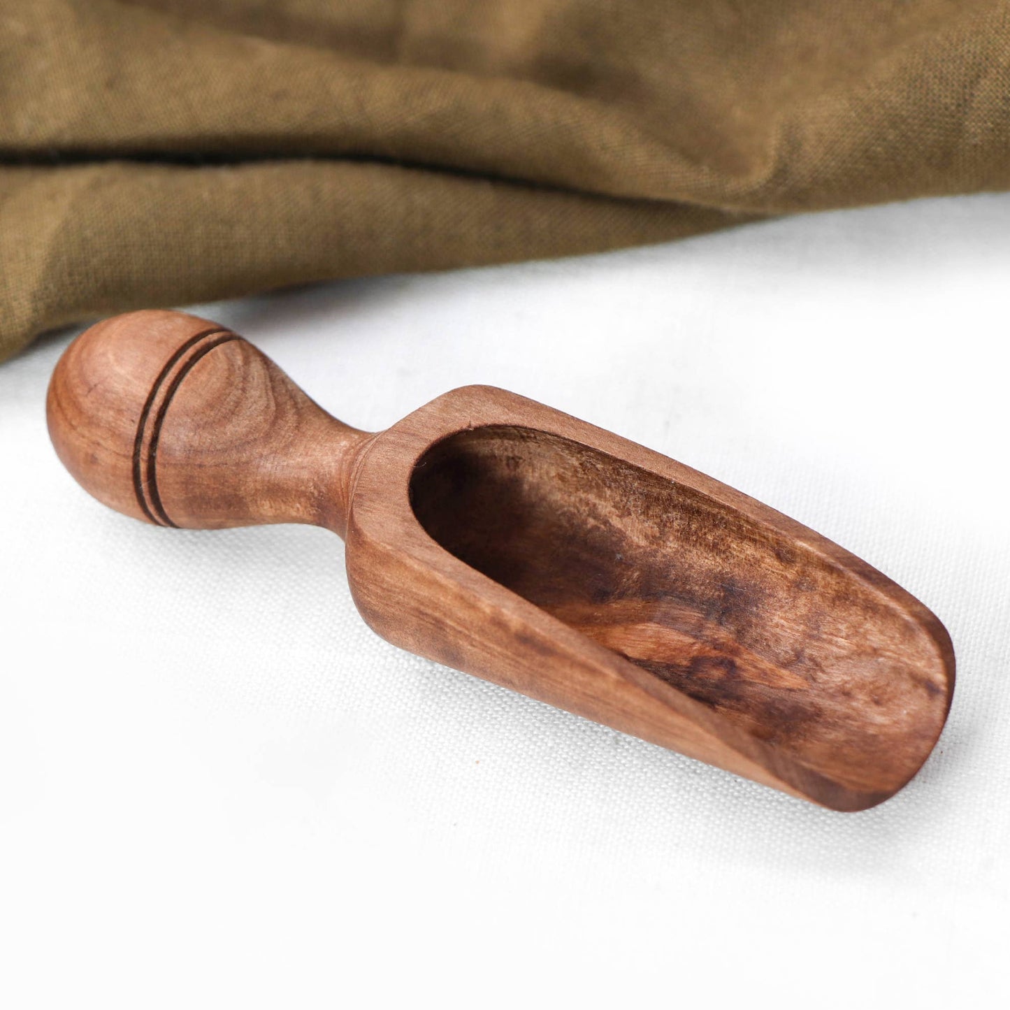 Olive Wood Scoop – Handmade Rustic Measuring Spoons: 12 cm (4.7")