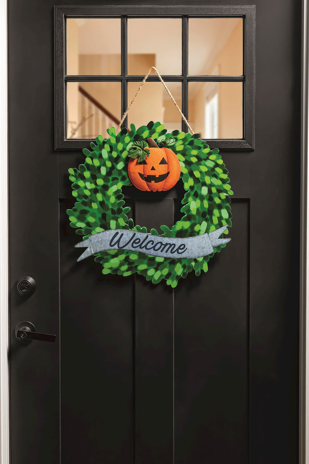 Halloween jack-o-lantern interchangeable wreath attachment
