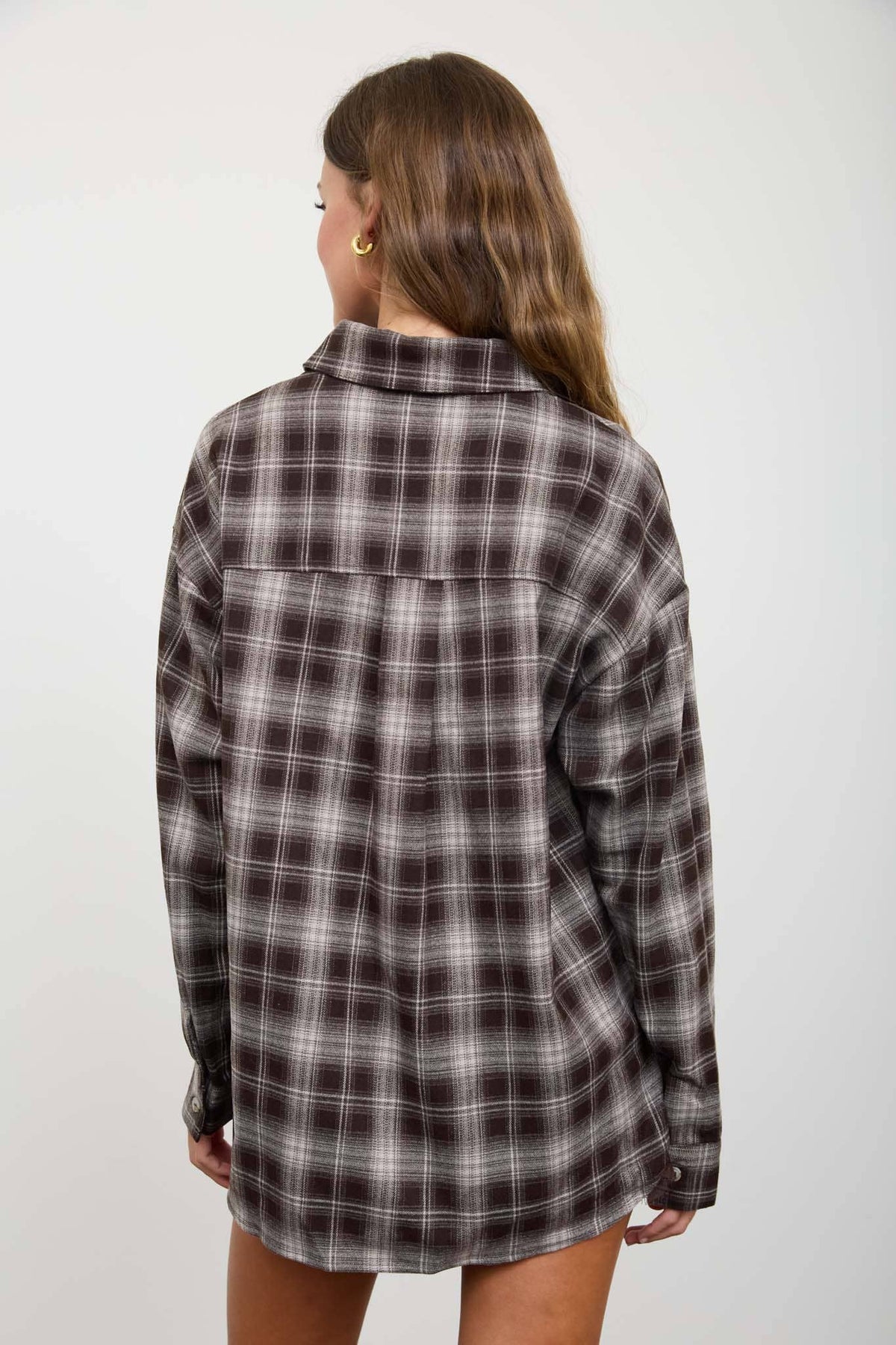 Women’s chocolate brown plaid button-down shirt with chest pockets