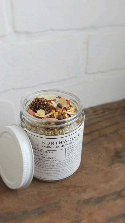 Northwoods Cabin | Warm + Comforting Simmer Pot Blend