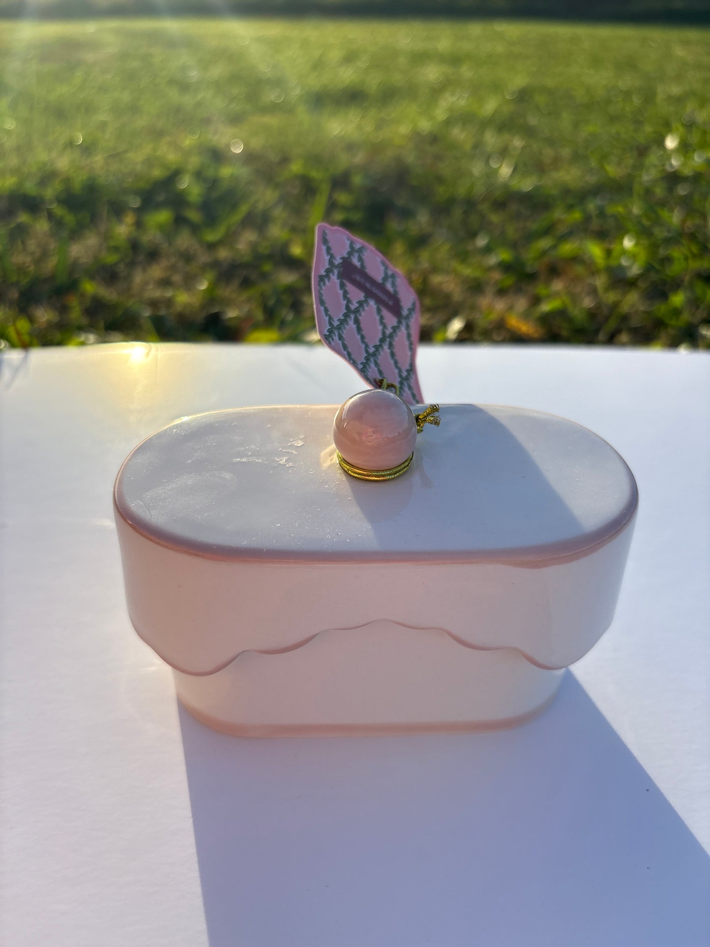Yuzu Woods Candle in Cherie Ceramic Dish
