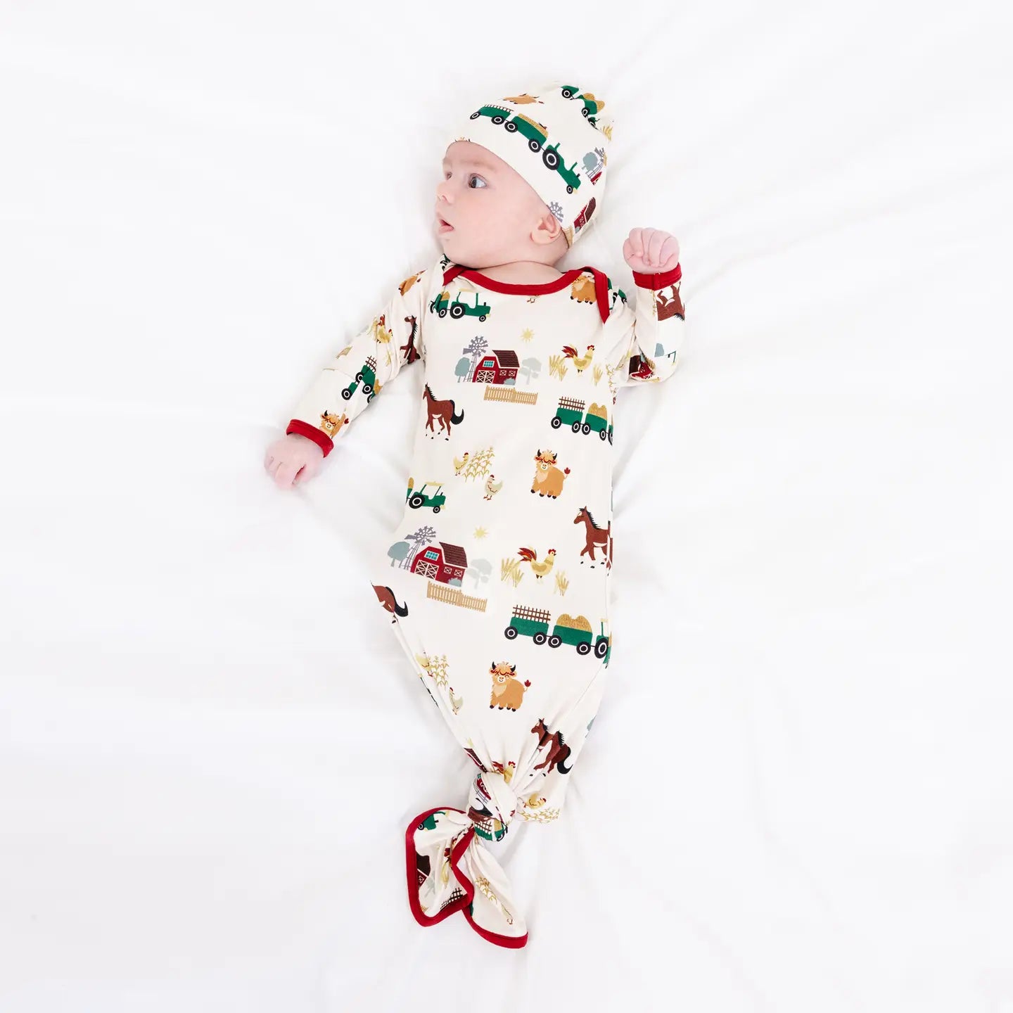 On the Farm Bamboo Gown and Hat Newborn Baby Gift Set