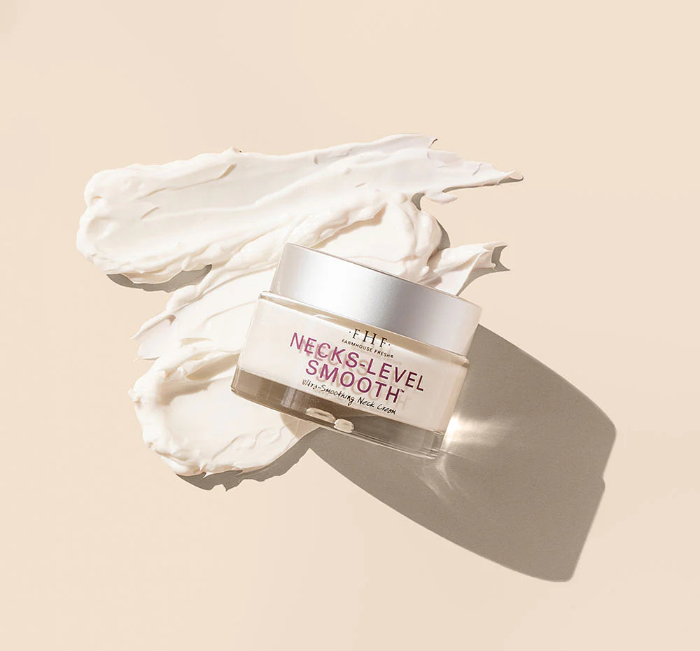 NECKS-LEVEL SMOOTH™ ULTRA-SMOOTHING TRIPLE EFFECT NECK CREAM