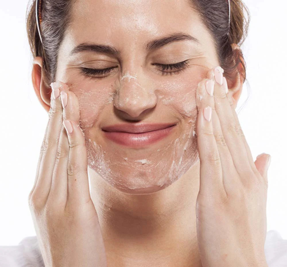 ONE FINE DAY® FLAWLESS FACE POLISH
