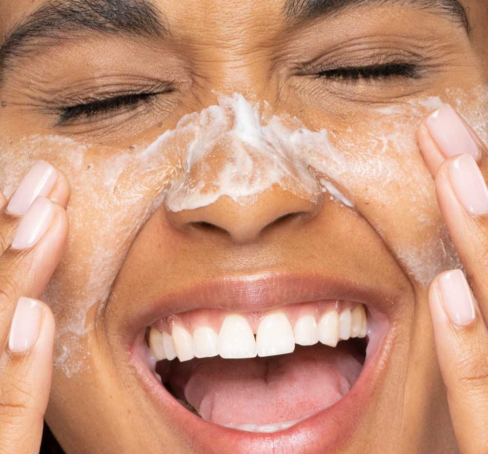 TIMESCAPE® MICROMAZING® 2-MINUTE RENEWING FACE POLISH