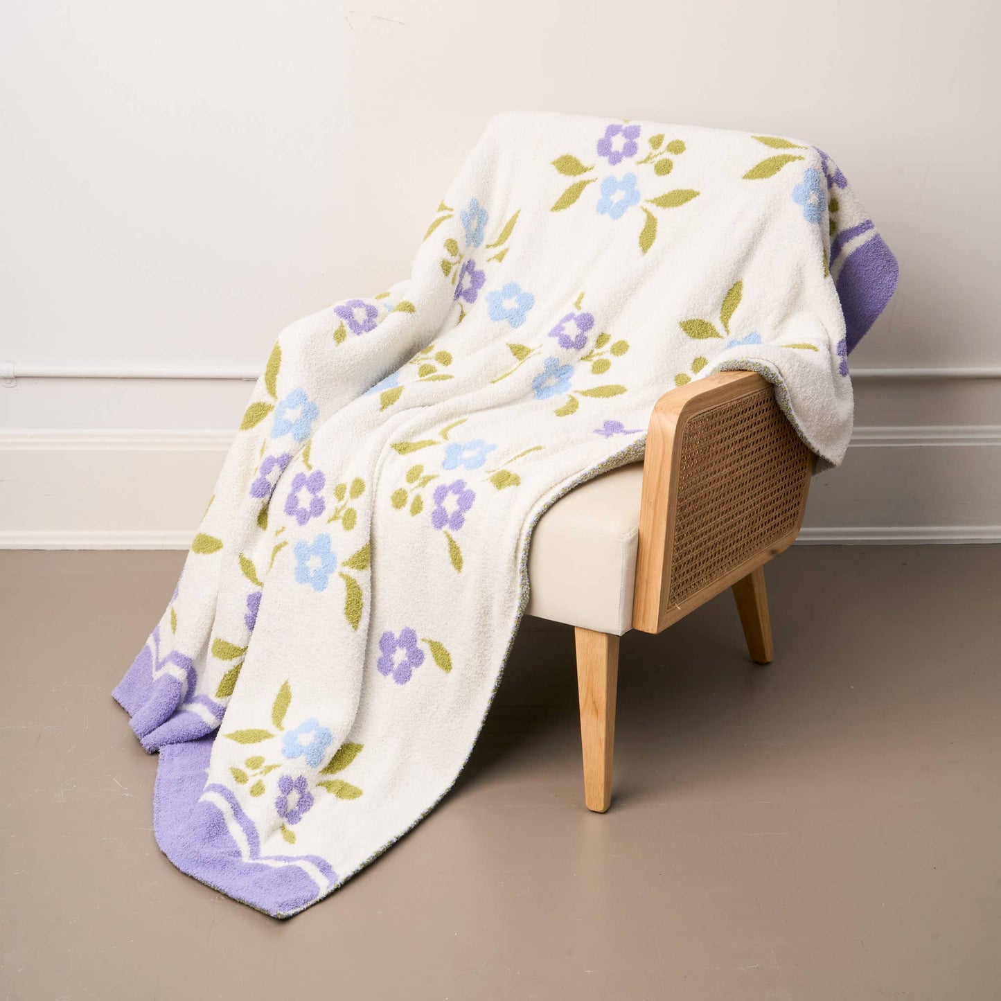 Floral Cozy Dreams Luxe Blanket
