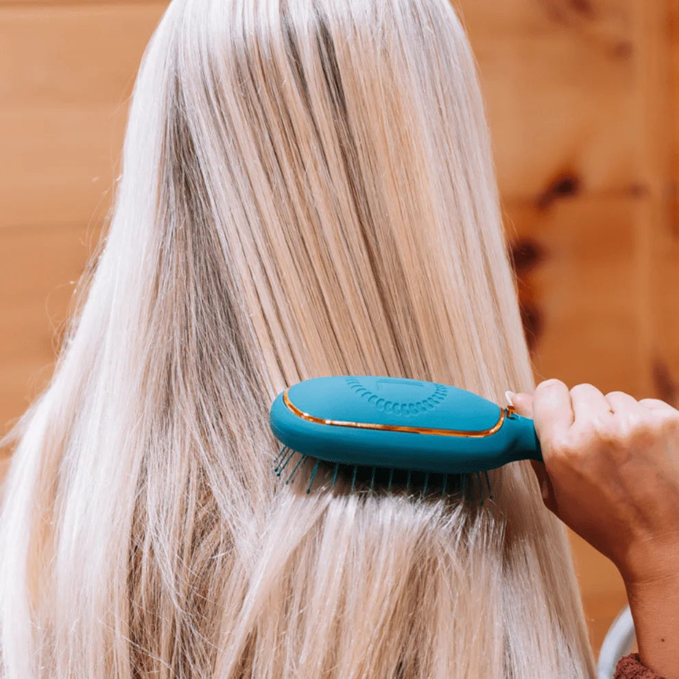 TELETIES detangling hair brush gently brushing medium density hair without pulling